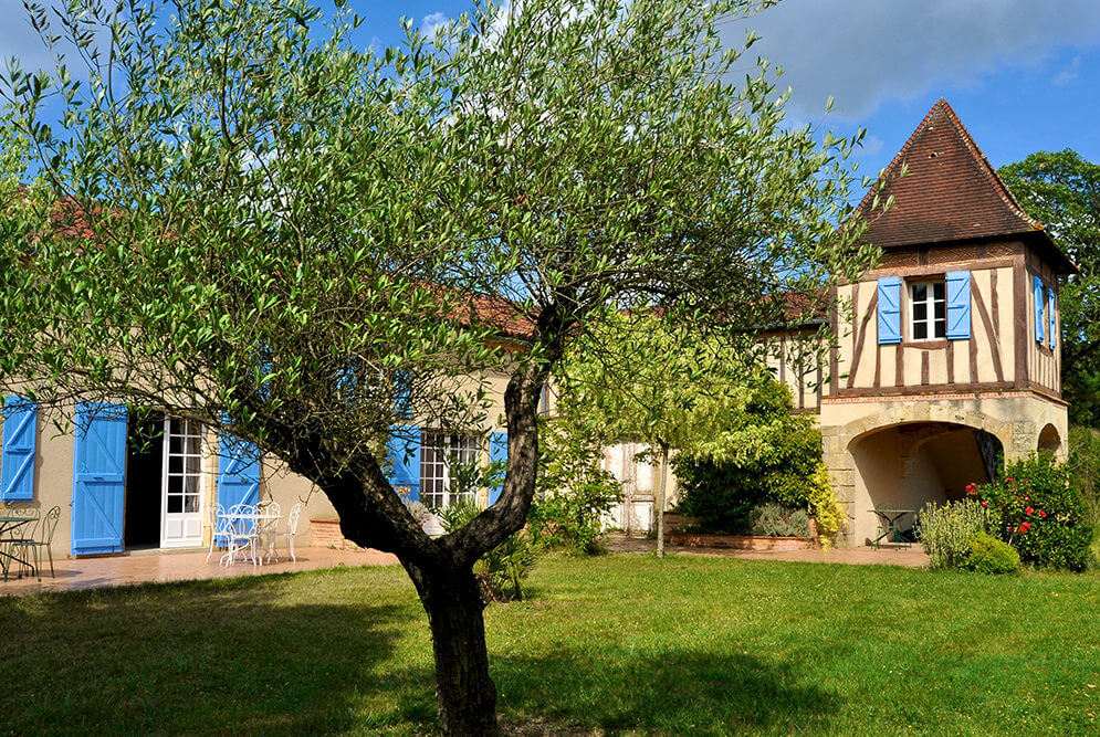 Extérieur maison d'hôtes à Mirande